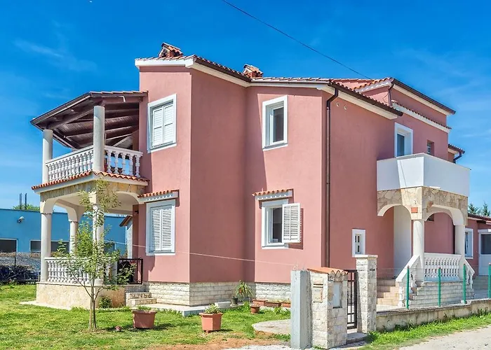 Apartment Nikola Apartman *